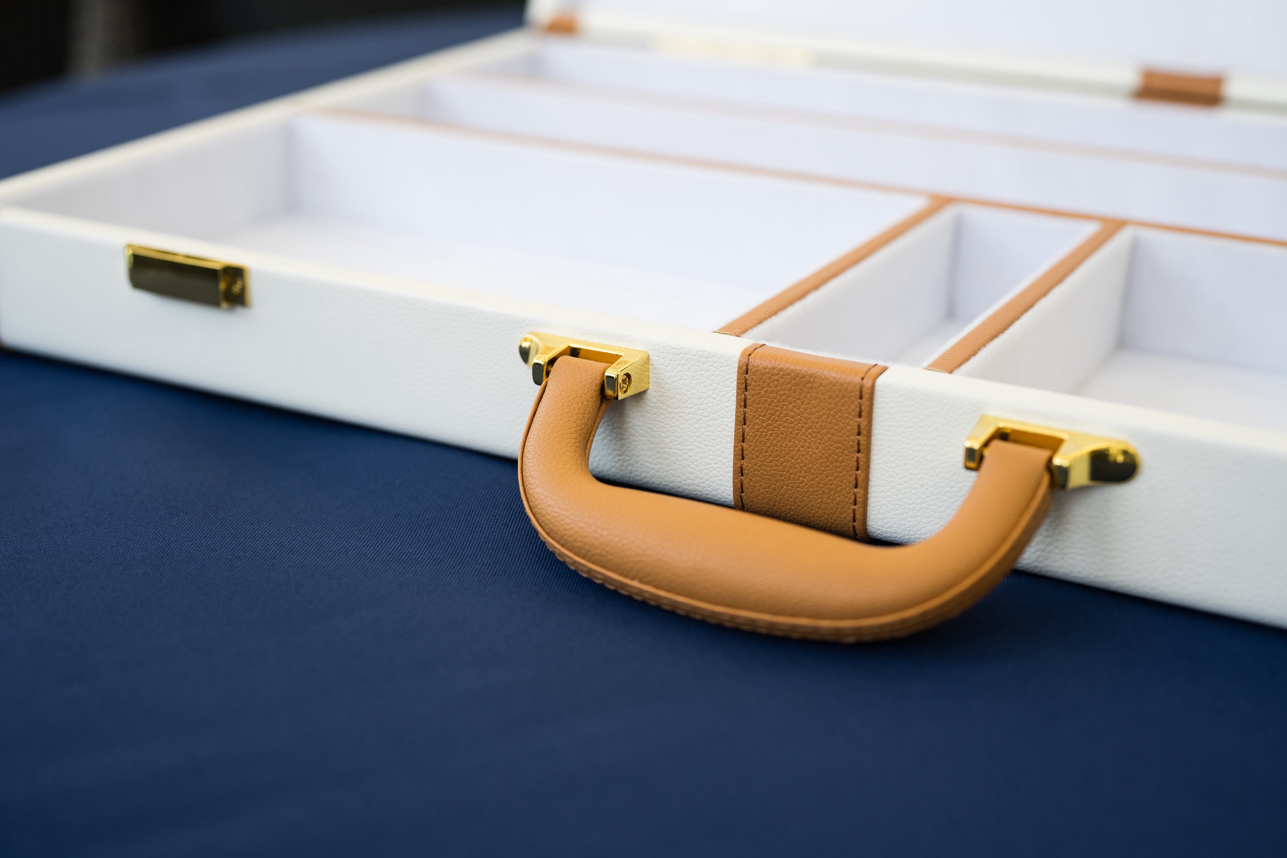 Travel Case: Soft White with Saddle Trim