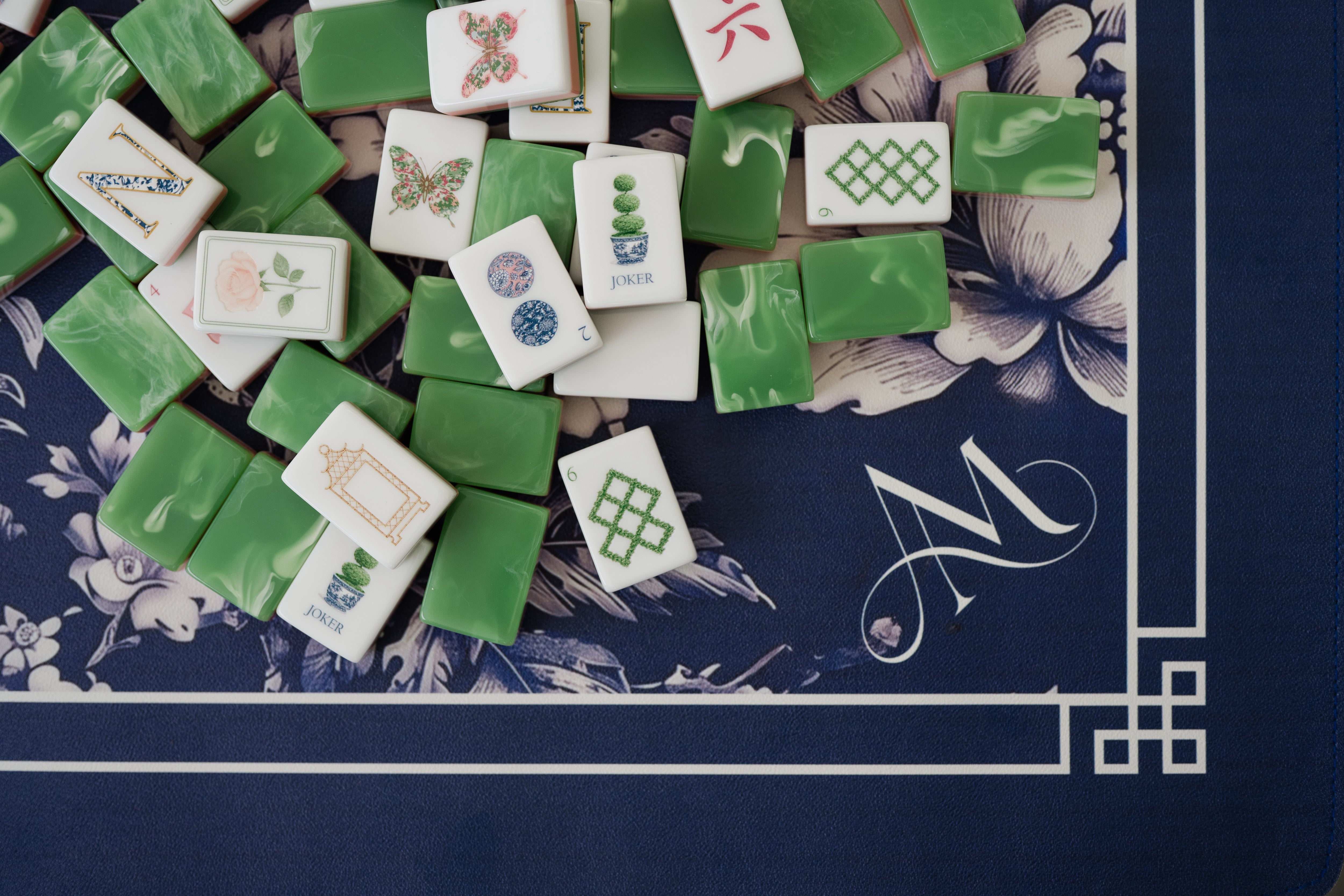 Dark Chinoiserie Mahjong Mat (Leatherette)
