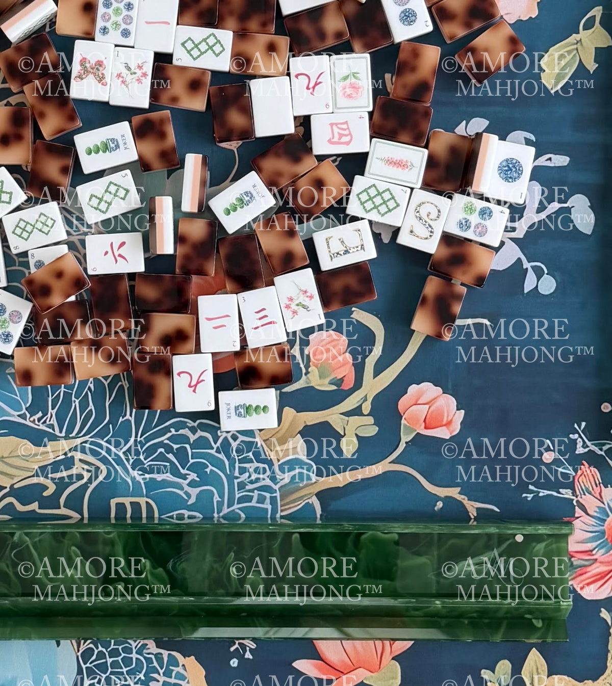 Rich Jade Mahjong Rack Set